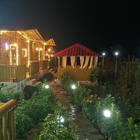 Krishna Kutir, Talla Ramgarh By The Meditating Society ภายนอก รูปภาพ