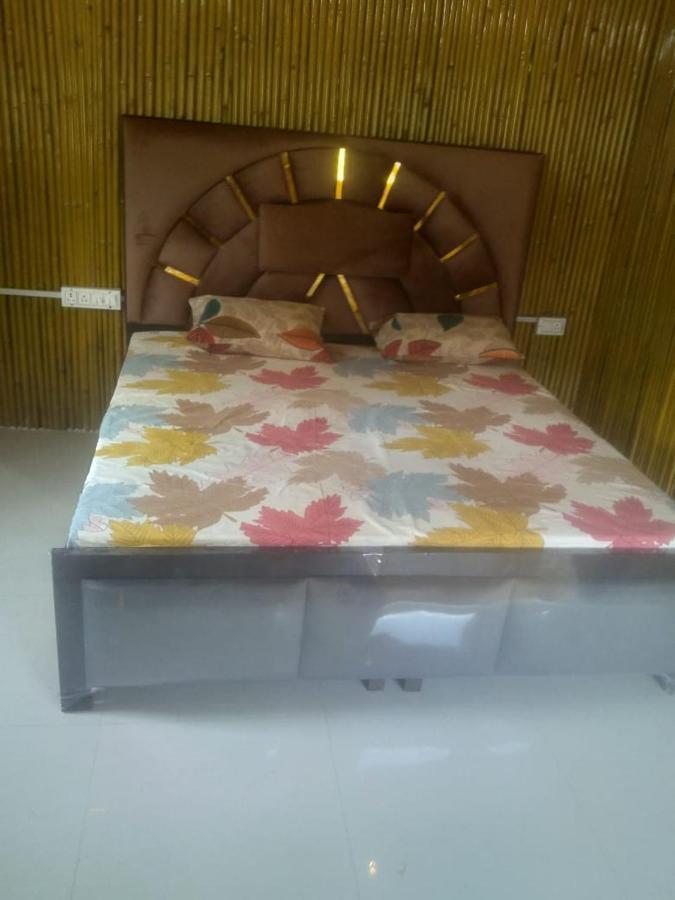 Krishna Kutir, Talla Ramgarh By The Meditating Society ภายนอก รูปภาพ